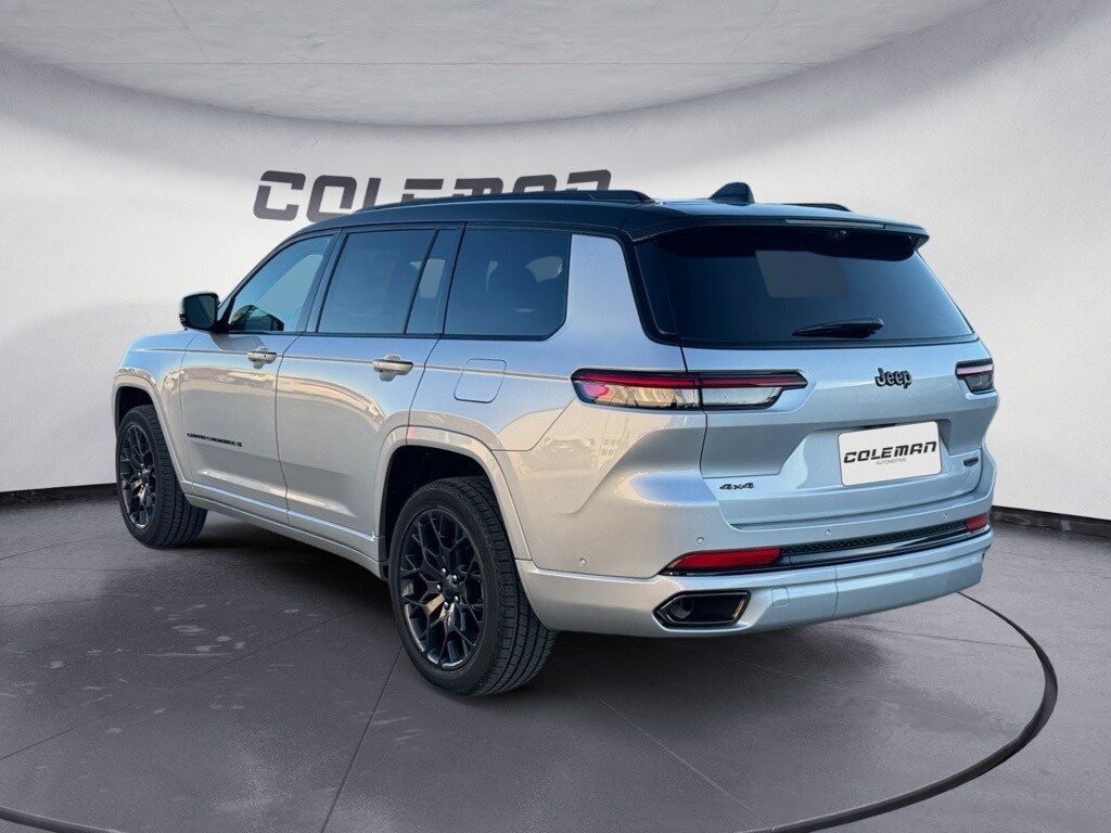 2025 Jeep Grand Cherokee L Summit photo 3