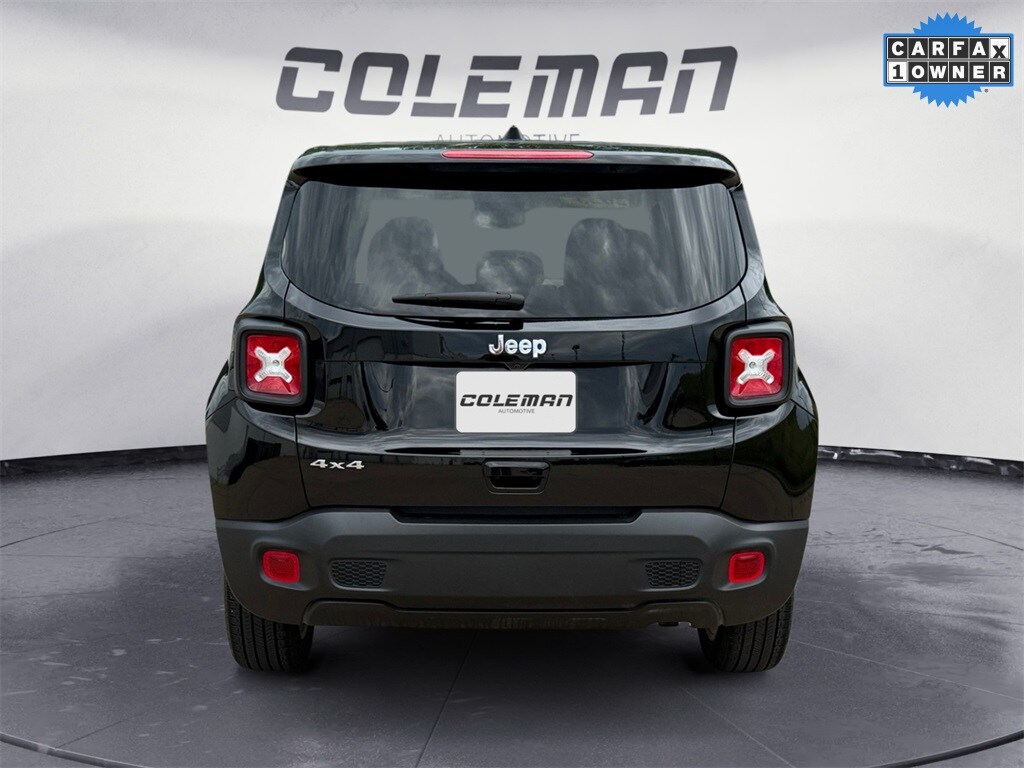 2023 Jeep Renegade Latitude Upland photo 3