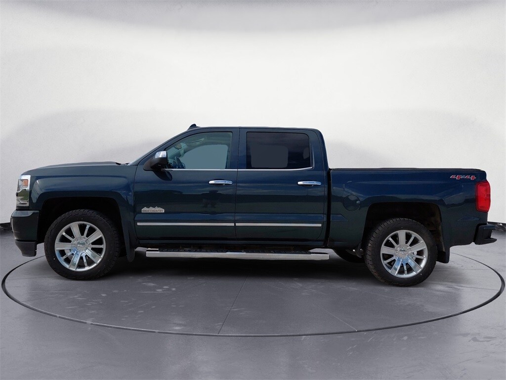 2017 Chevrolet Silverado 1500 High Country photo 2