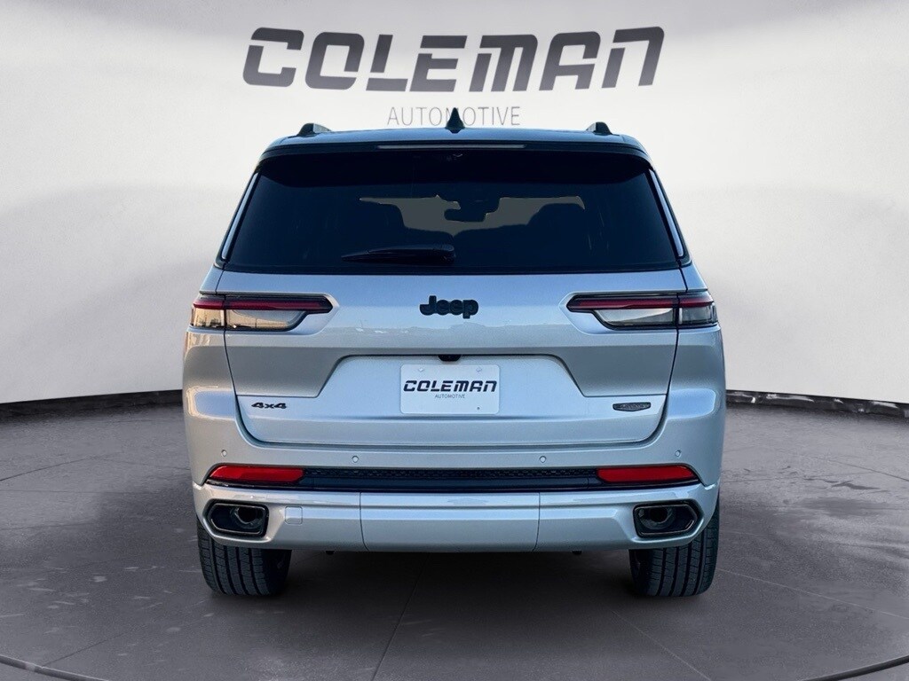 2025 Jeep Grand Cherokee L Summit photo 4