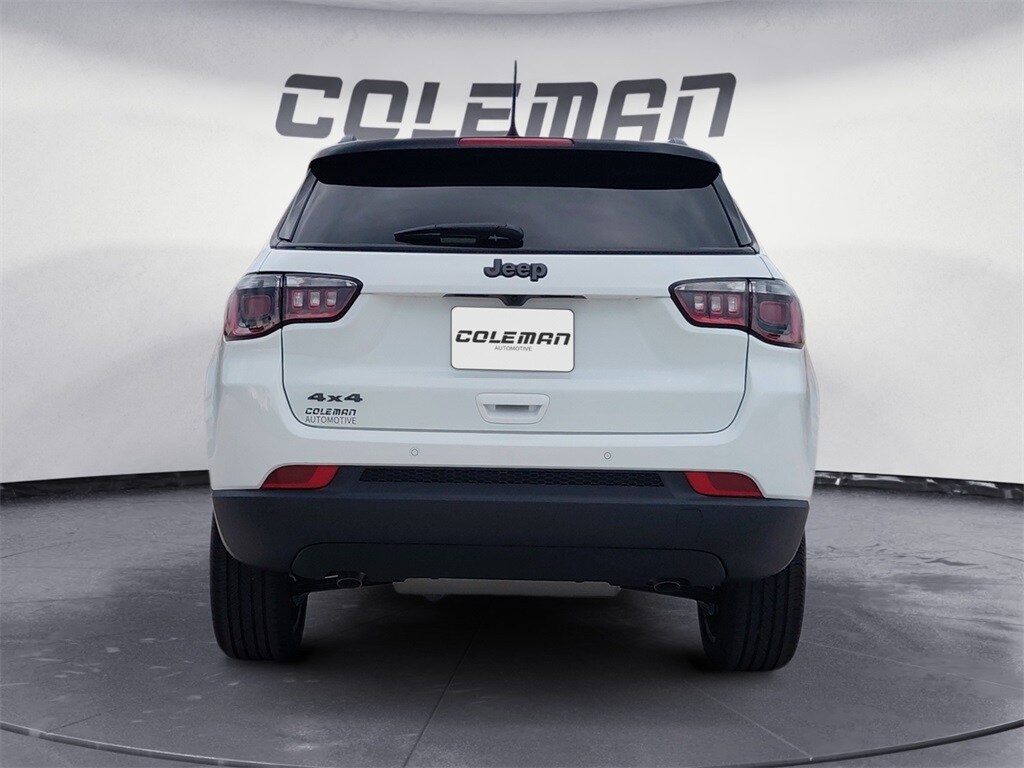 2025 Jeep Compass Limited photo 3