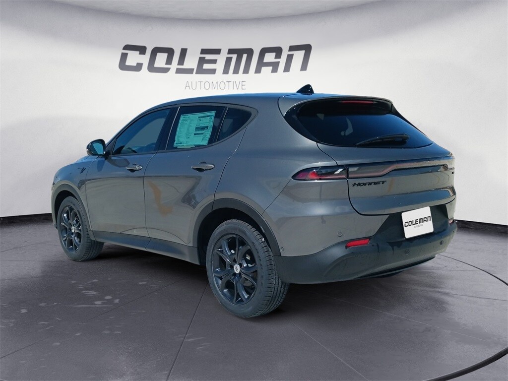 2025 Dodge Hornet GT photo 3