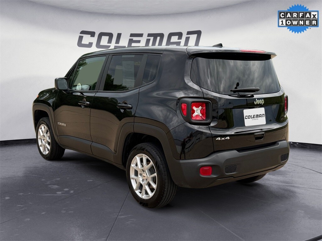 2023 Jeep Renegade Latitude Upland photo 2