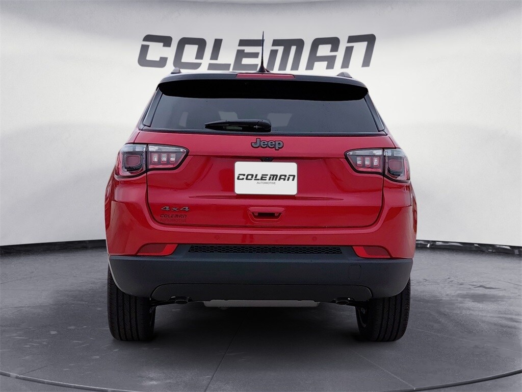 2025 Jeep Compass Limited photo 3