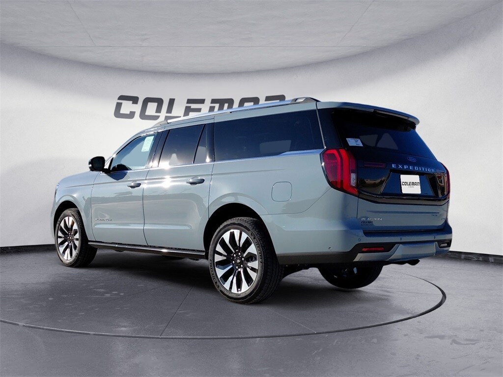 2025 Ford Expedition MAX Platinum photo 3