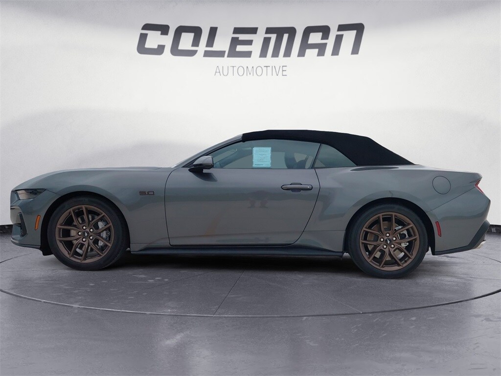 2025 Ford Mustang GT Premium Convertible photo 2