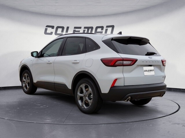 2025 Ford Escape Hybrid ST-Line Select photo 2
