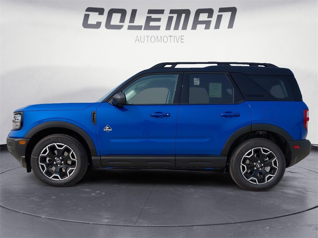 2025 Ford Bronco Sport Outer Banks photo 2