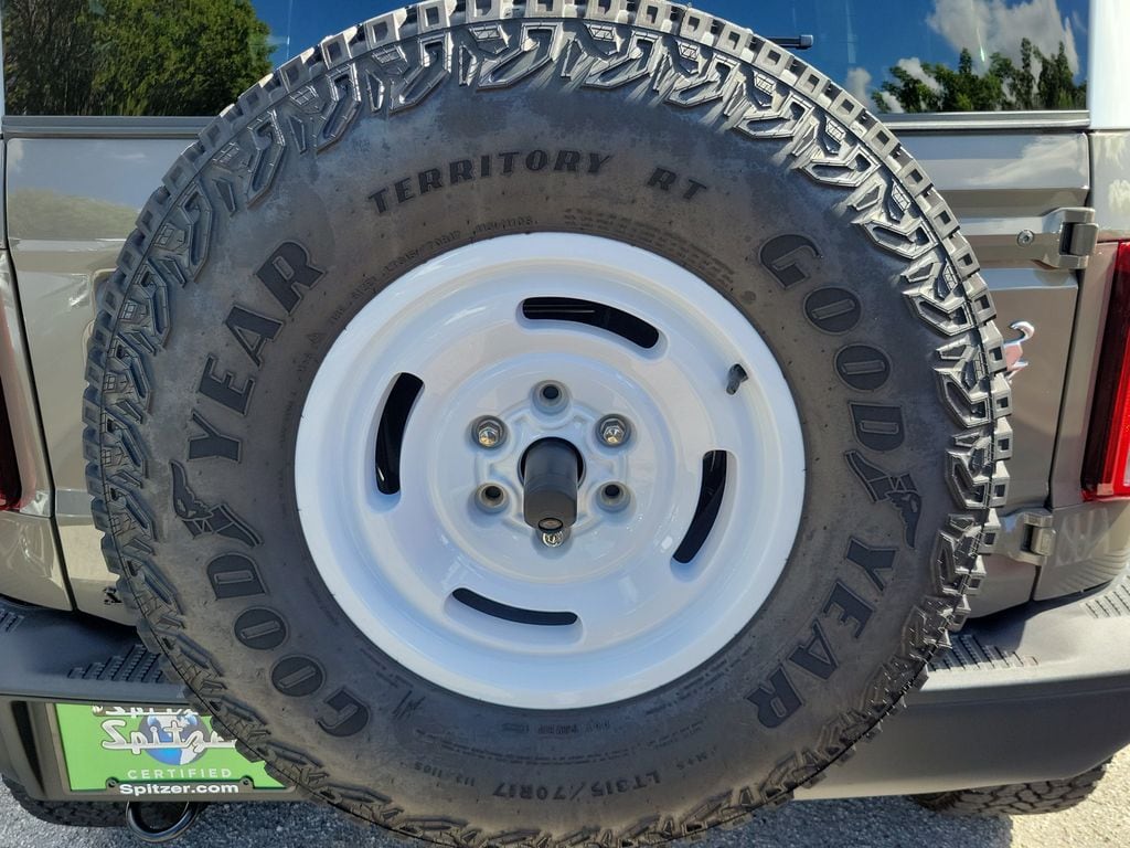 2026 Ford Bronco Heritage Edition - photo 8