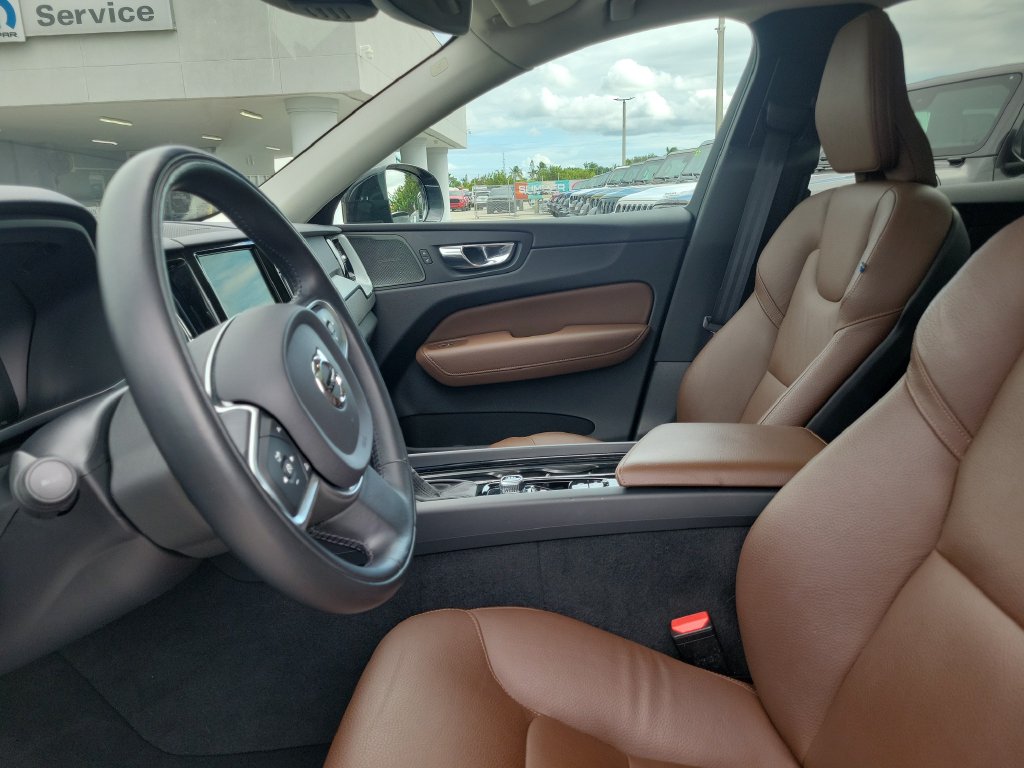 2019 Volvo XC60 T6 Momentum - photo 18