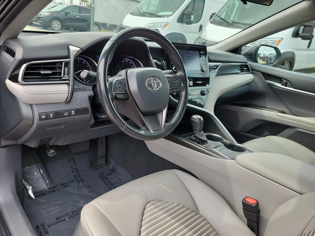 2023 Toyota Camry SE - photo 10