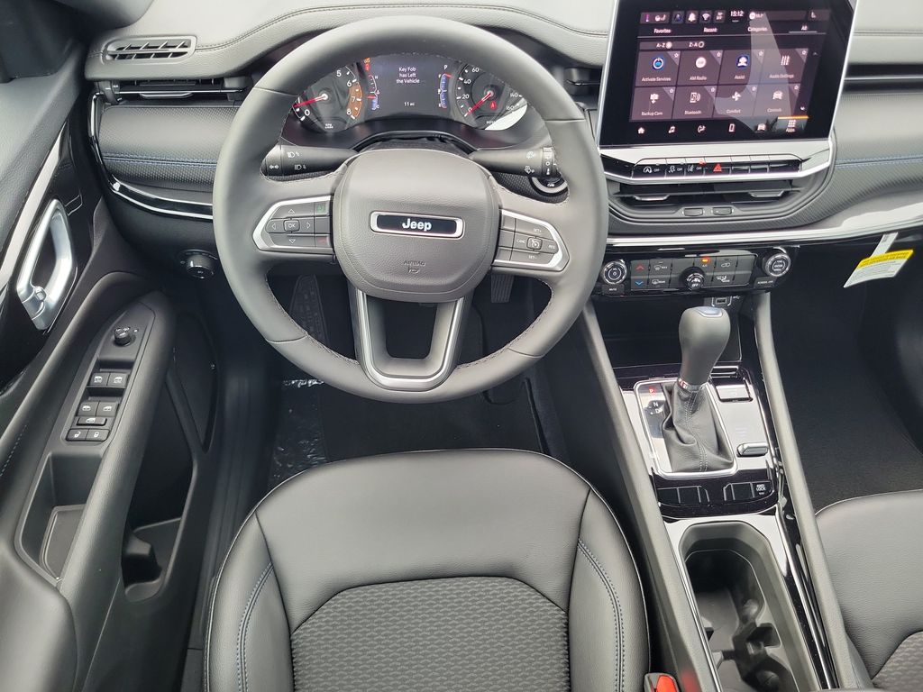 2026 Jeep Compass Latitude - photo 14