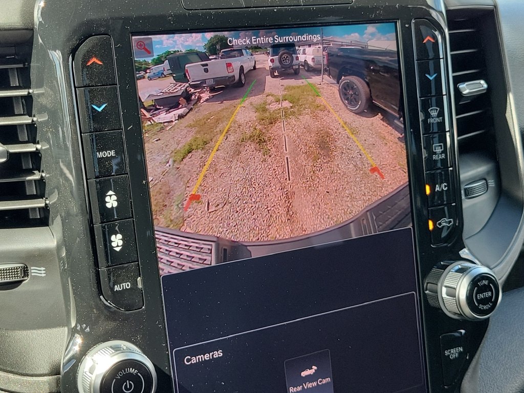 2027 Ram 2500 Black Express - photo 21