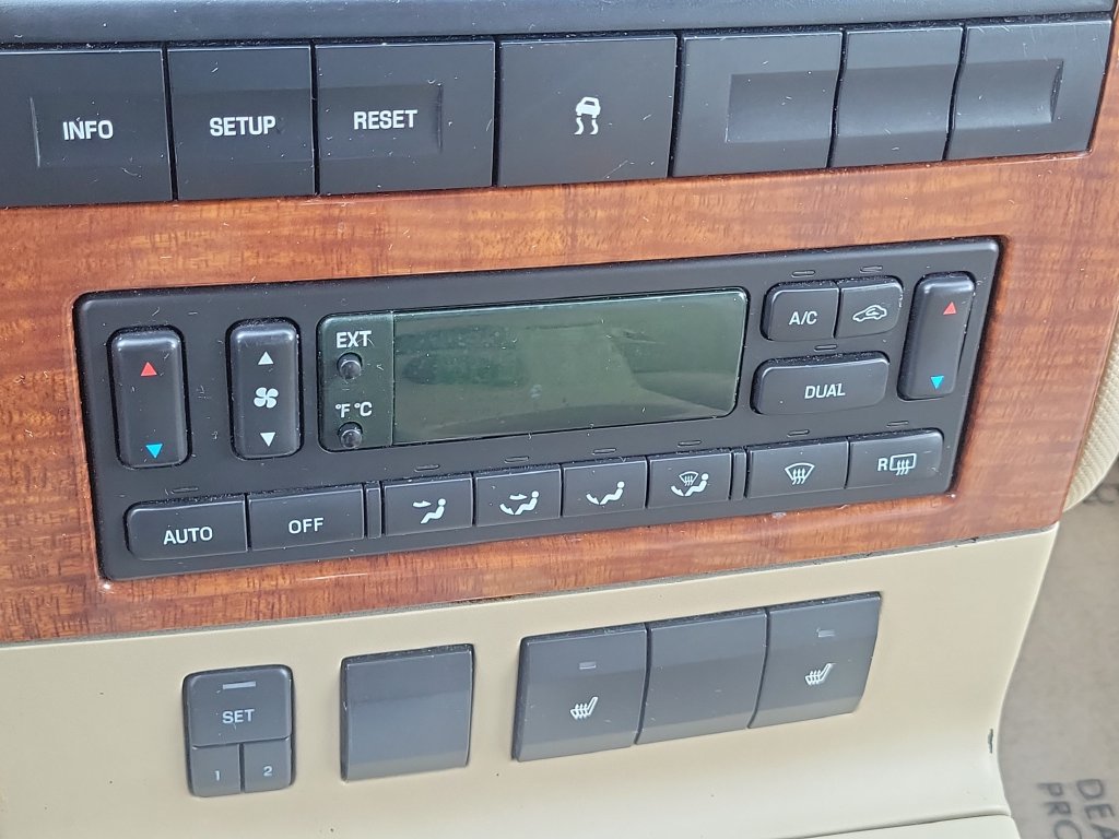 2006 Ford Explorer Eddie Bauer - photo 23