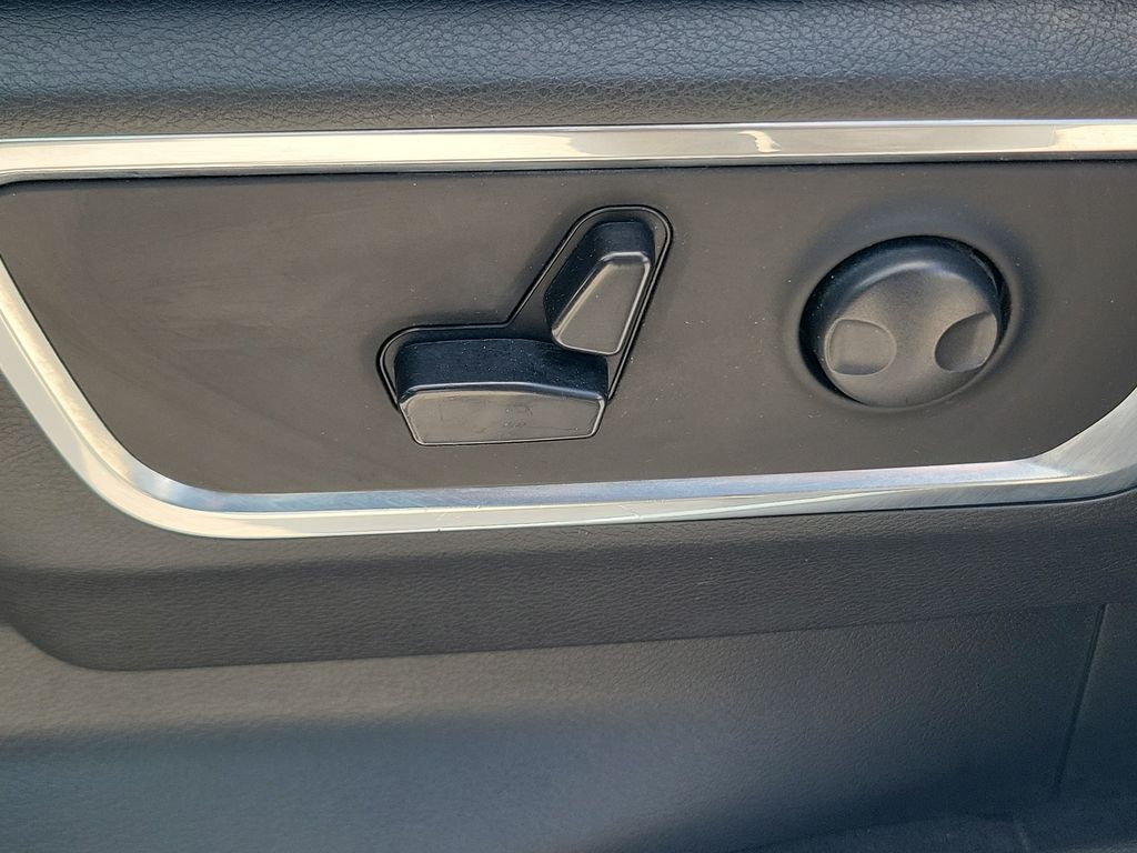 2025 Ram 1500 Laramie - photo 23