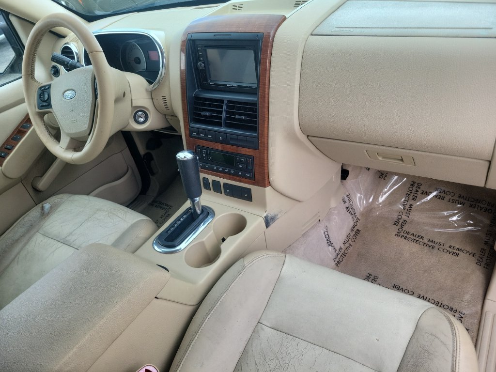 2006 Ford Explorer Eddie Bauer - photo 11
