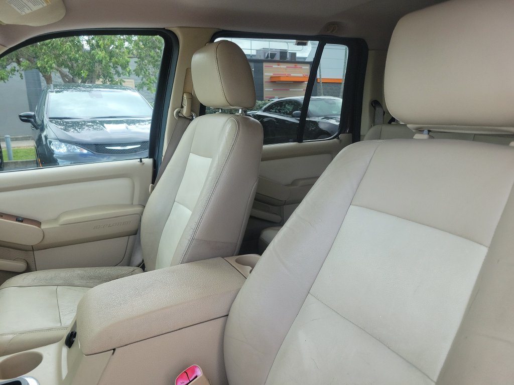 2006 Ford Explorer Eddie Bauer - photo 17