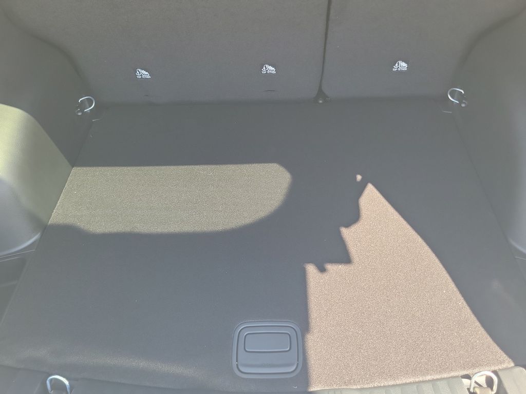 2026 Jeep Compass Latitude - photo 9