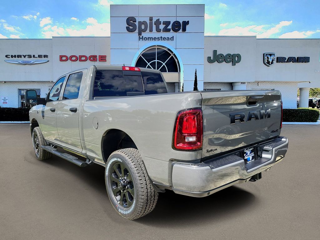 2027 Ram 2500 Black Express - photo 4