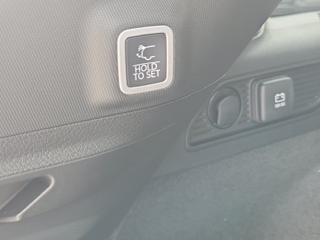 2027 Jeep Grand Cherokee Summit - photo 10