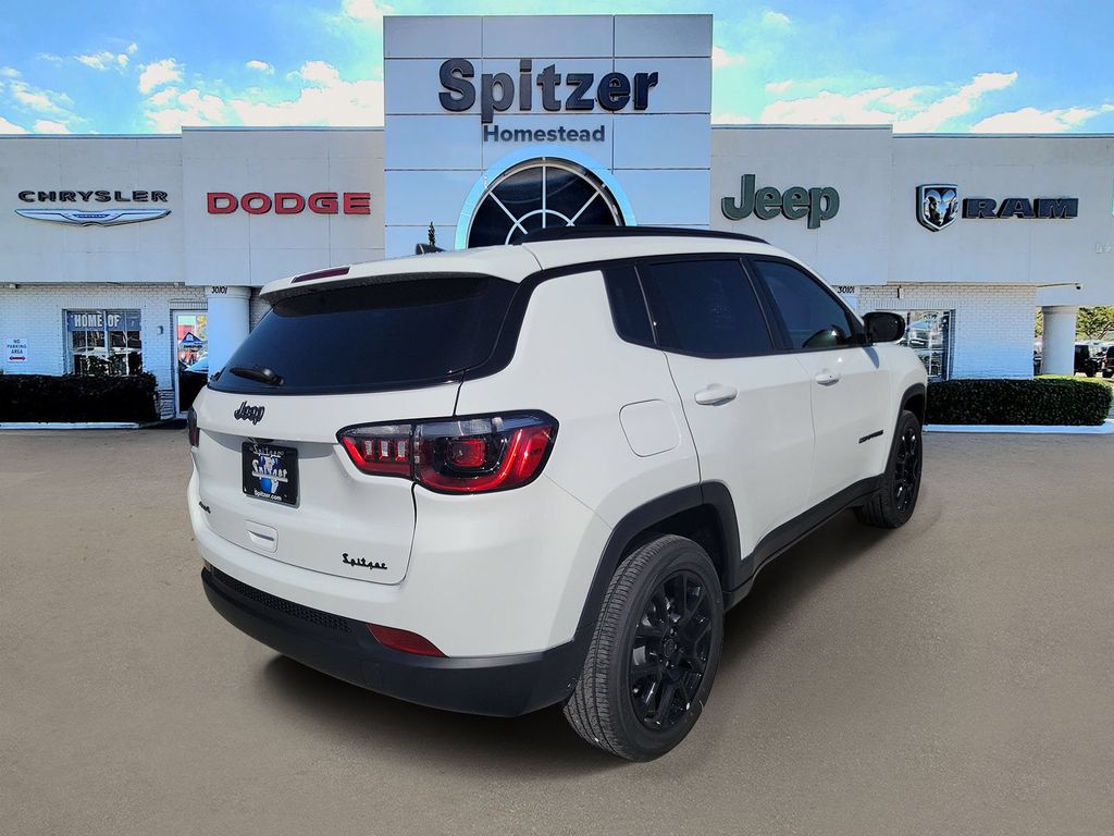 2026 Jeep Compass Latitude - photo 3