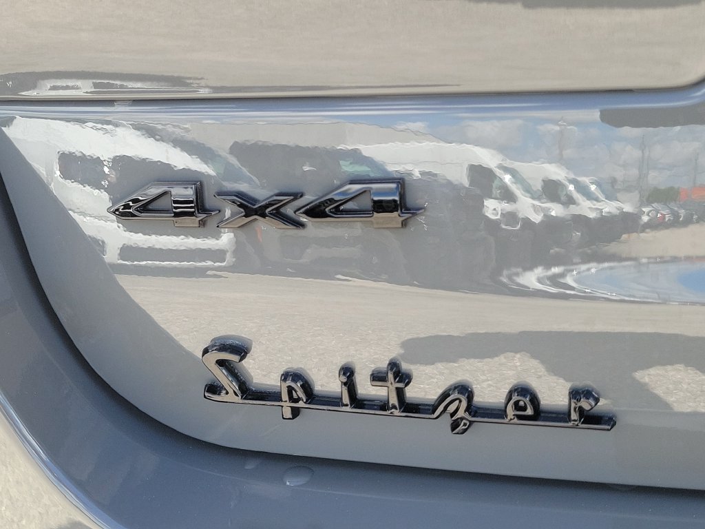 2027 Jeep Grand Cherokee Limited Reserve - photo 8