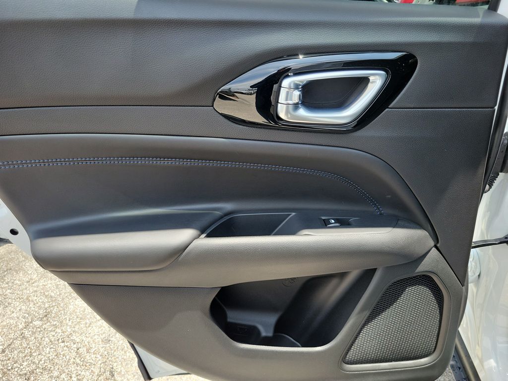 2026 Jeep Compass Latitude - photo 19