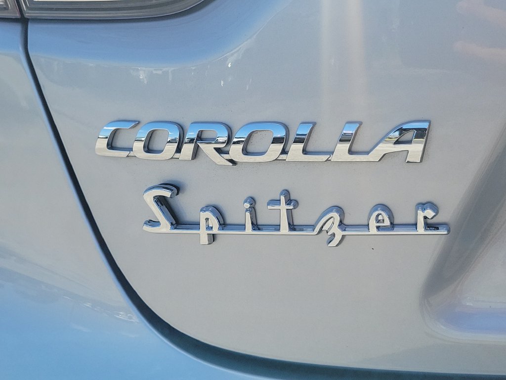 2026 Toyota Corolla SE - photo 9