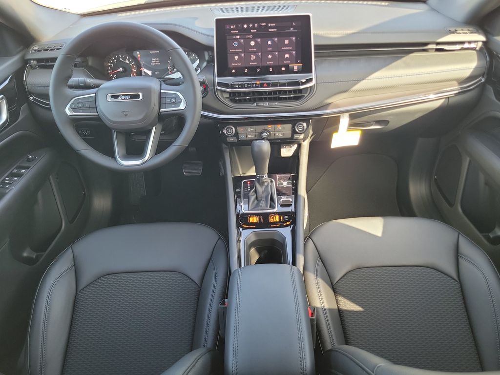 2026 Jeep Compass Latitude - photo 15