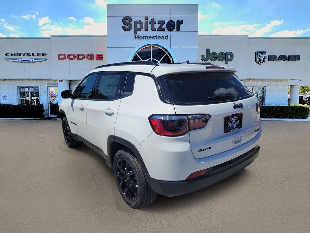 2026 Jeep Compass Latitude - photo 4