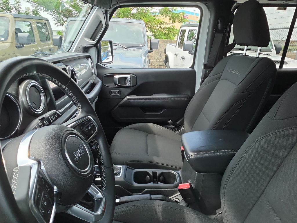 2018 Jeep Wrangler Unlimited Sahara - photo 15