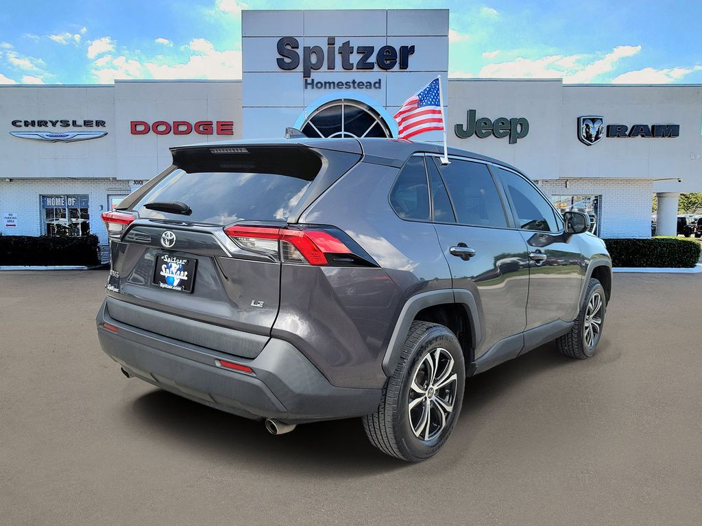 Used 2022 Toyota RAV4 LE with VIN 2T3H1RFV8NW208069 for sale in Homestead, FL