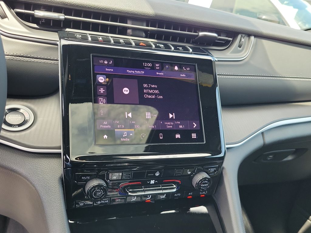 2026 Jeep Grand Cherokee L Laredo - photo 26