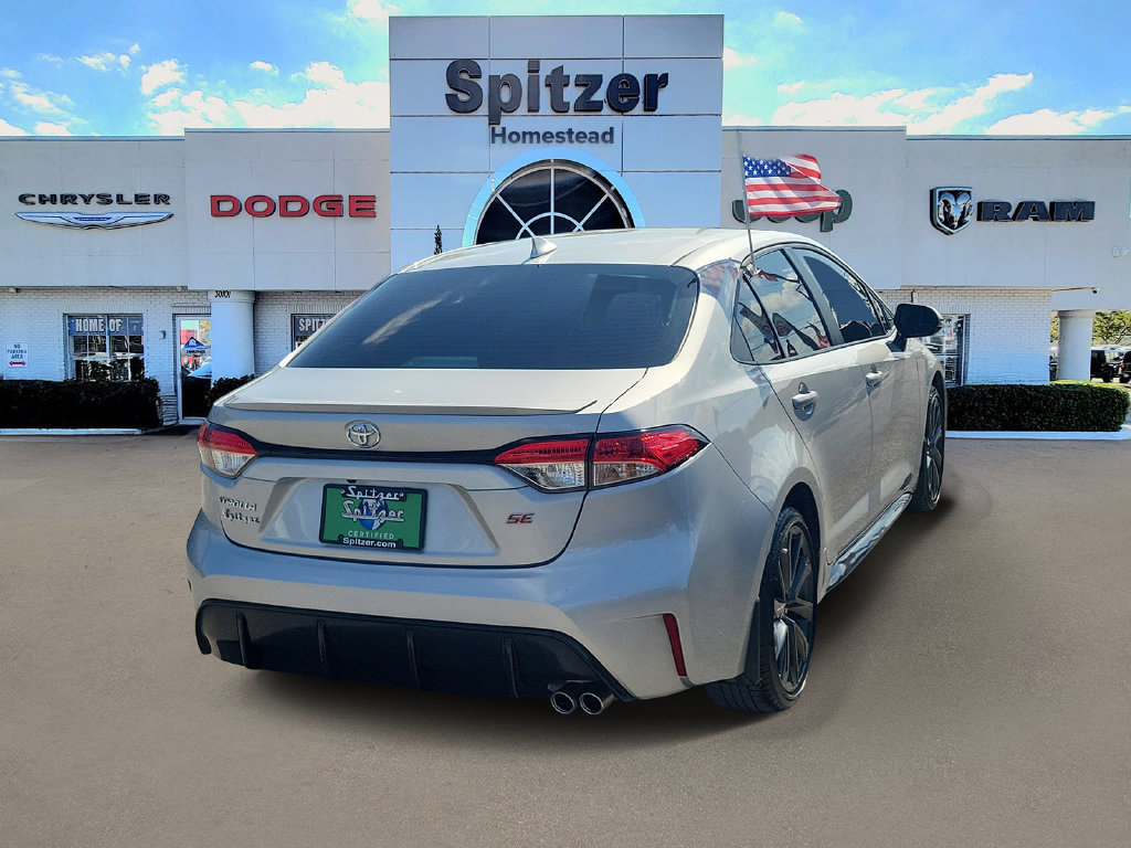 2026 Toyota Corolla SE - photo 3