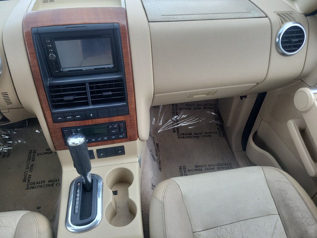 2006 Ford Explorer Eddie Bauer - photo 13