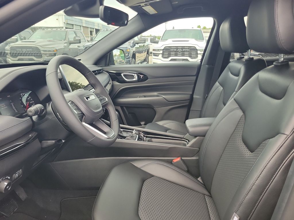 2026 Jeep Compass Latitude - photo 18