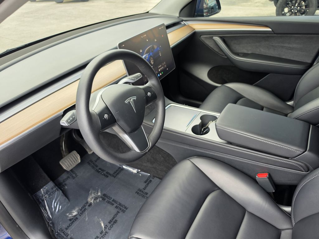 2023 Tesla Model Y Long Range - photo 20