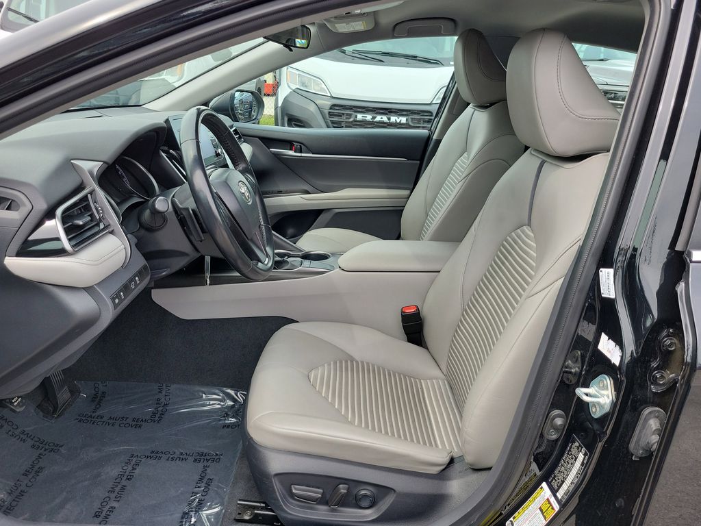 2023 Toyota Camry SE - photo 12