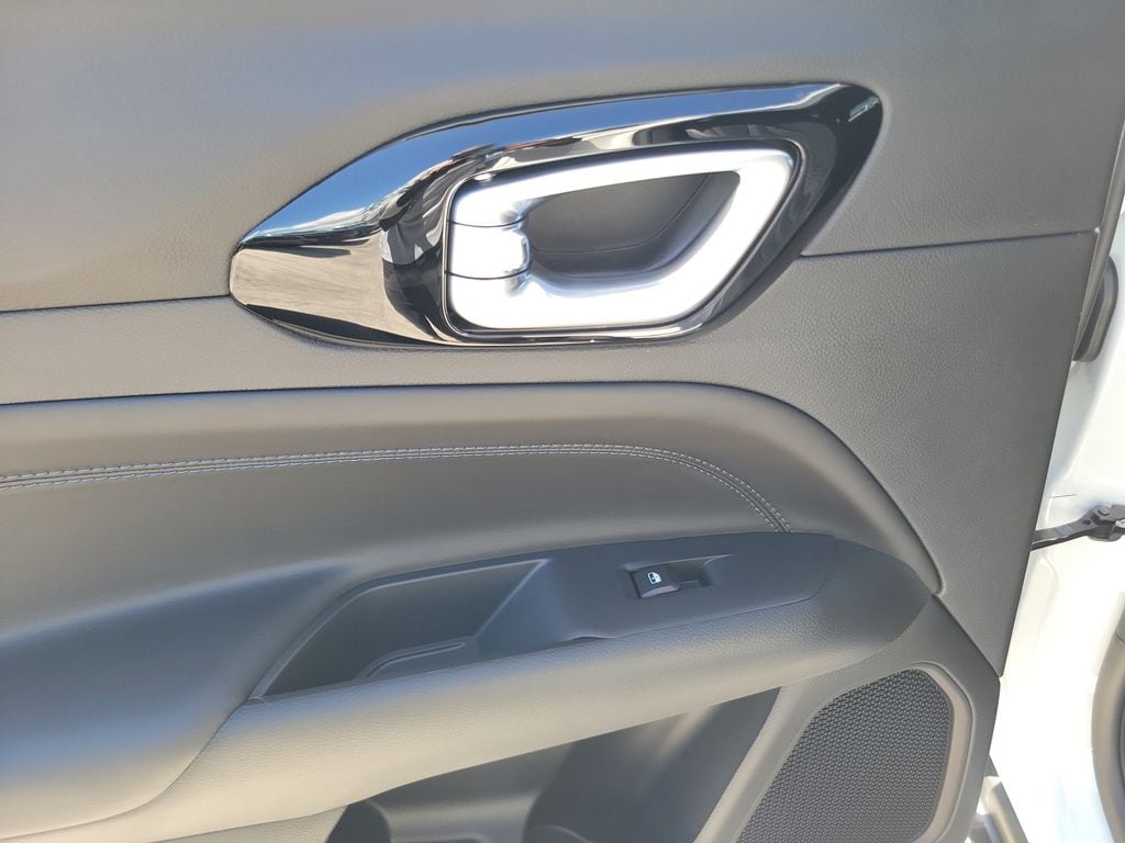 2026 Jeep Compass Latitude - photo 11