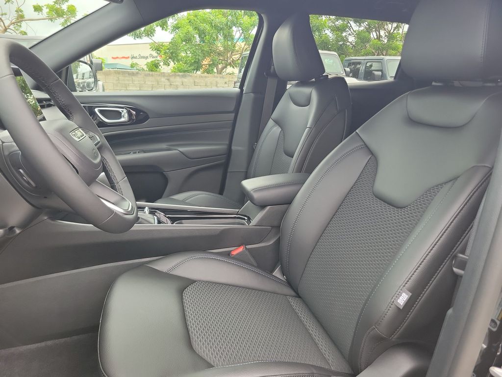 2026 Jeep Compass Latitude - photo 20