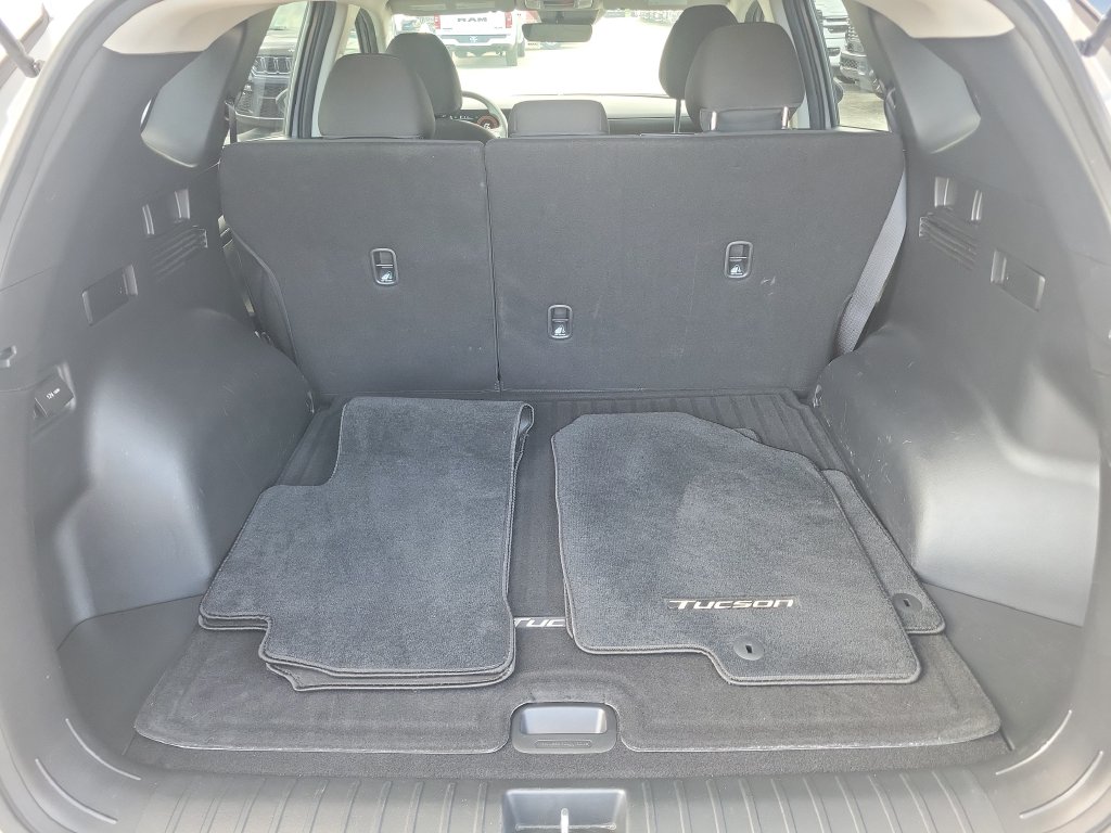 2025 Hyundai Tucson SE - photo 9