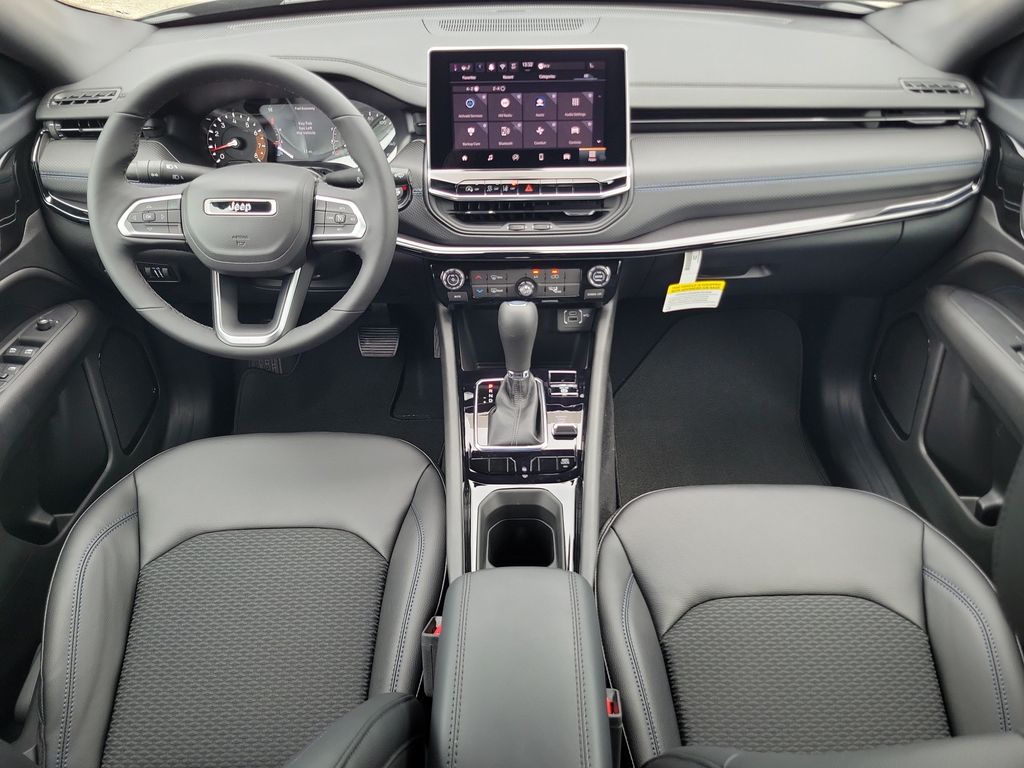 2026 Jeep Compass Latitude - photo 13