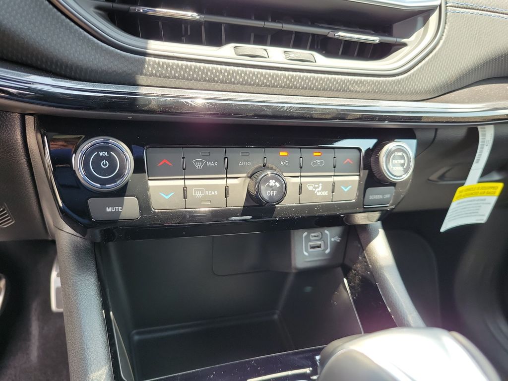 2026 Jeep Compass Latitude - photo 29