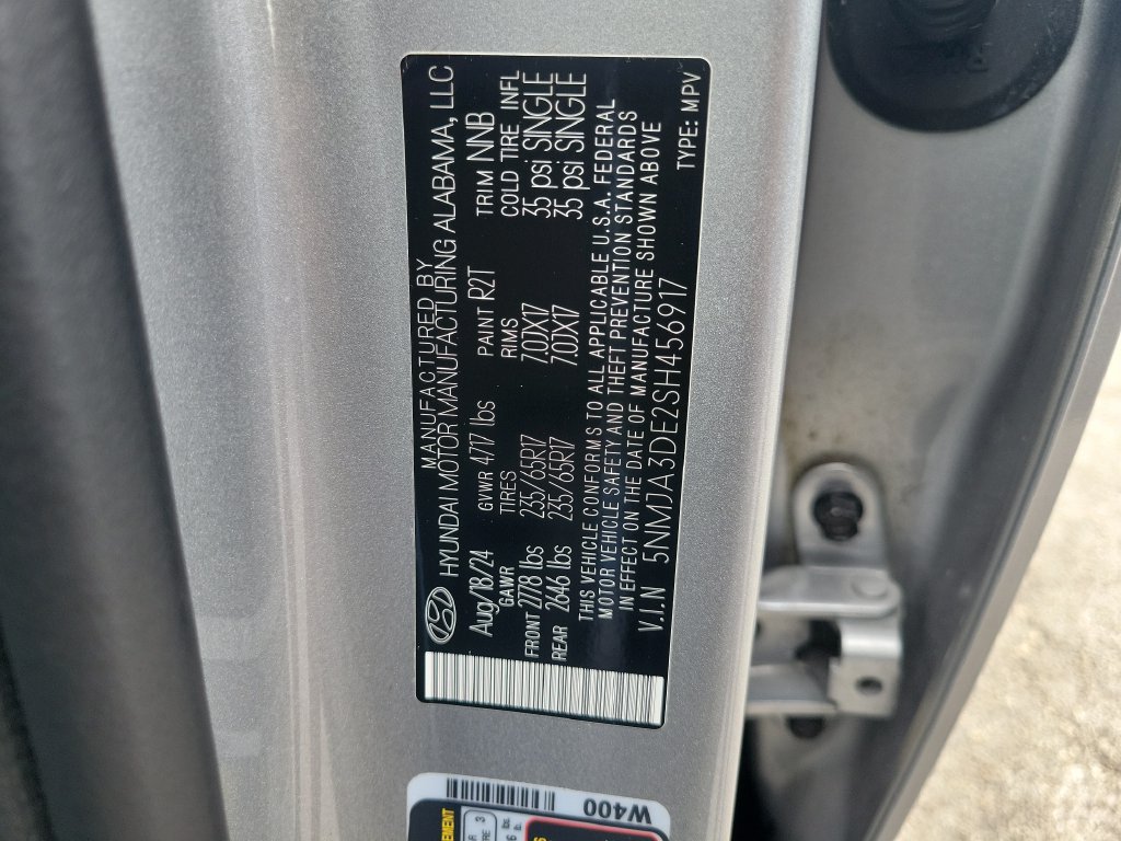 2025 Hyundai Tucson SE - photo 1