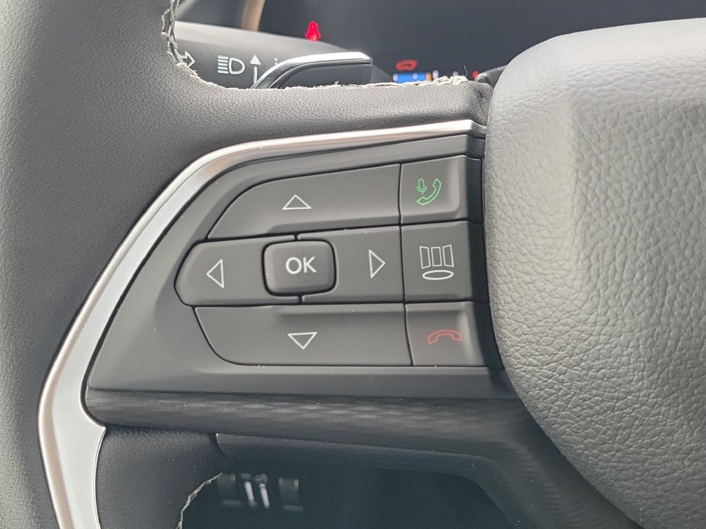 2027 Jeep Grand Cherokee Laredo - photo 20