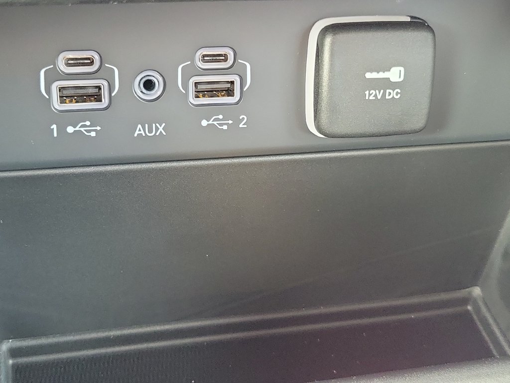 2027 Jeep Grand Cherokee Laredo - photo 26