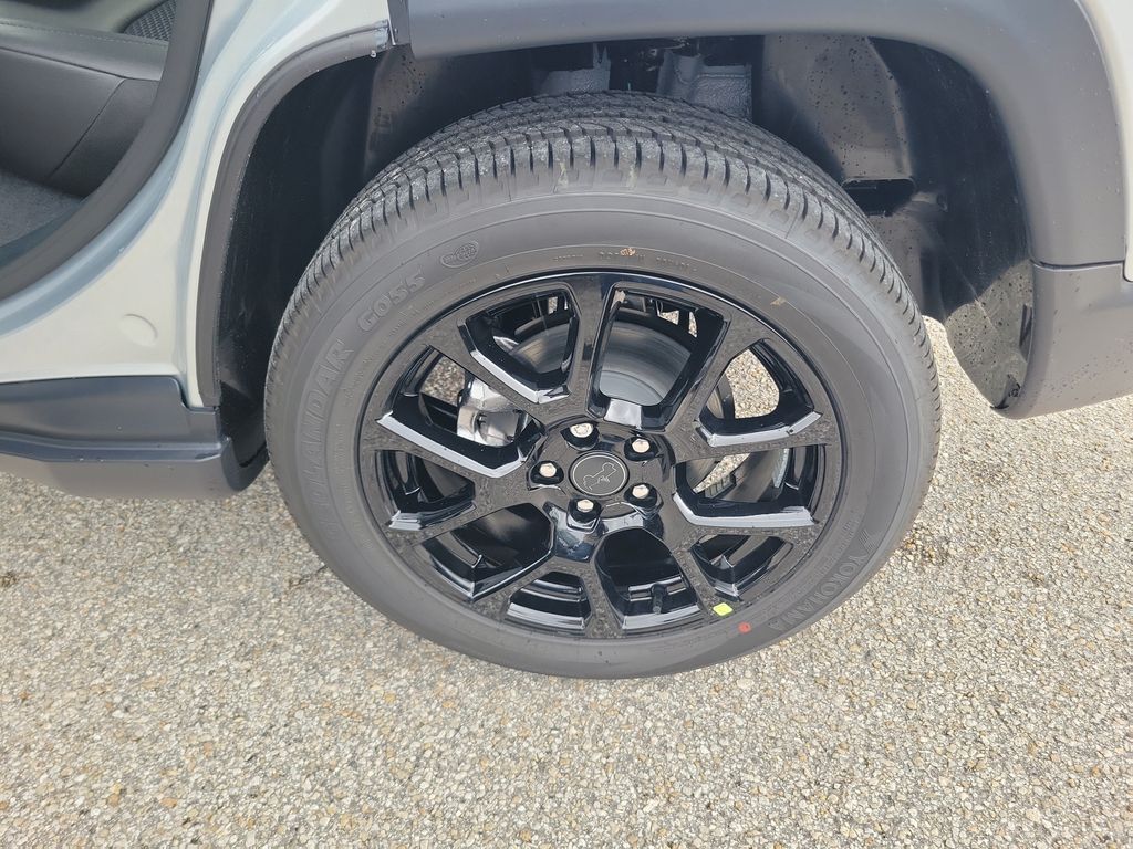 2026 Jeep Compass Latitude - photo 8