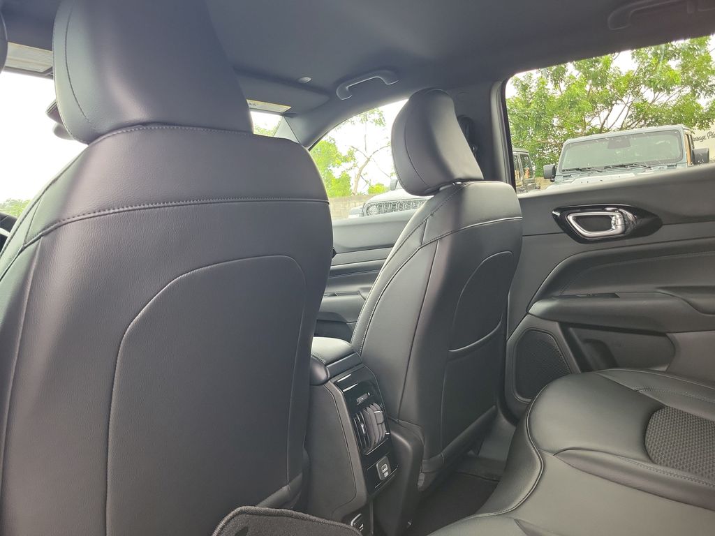 2026 Jeep Compass Latitude - photo 12