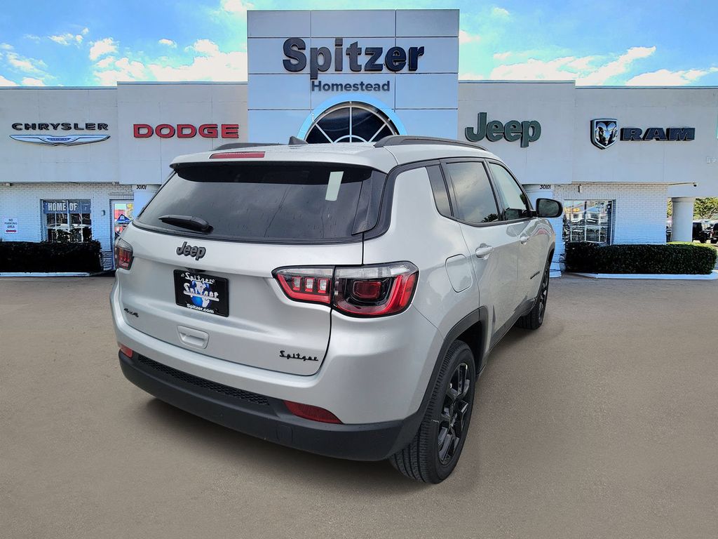 2026 Jeep Compass Latitude - photo 3
