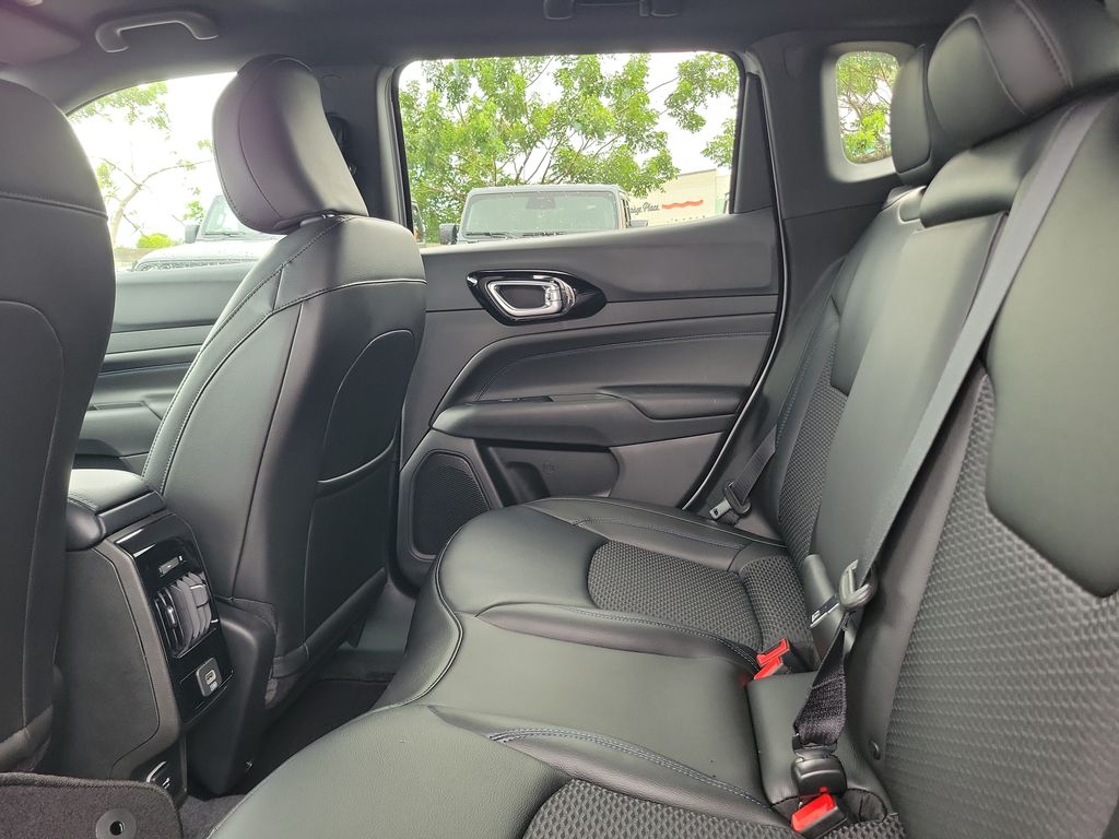2026 Jeep Compass Latitude - photo 11